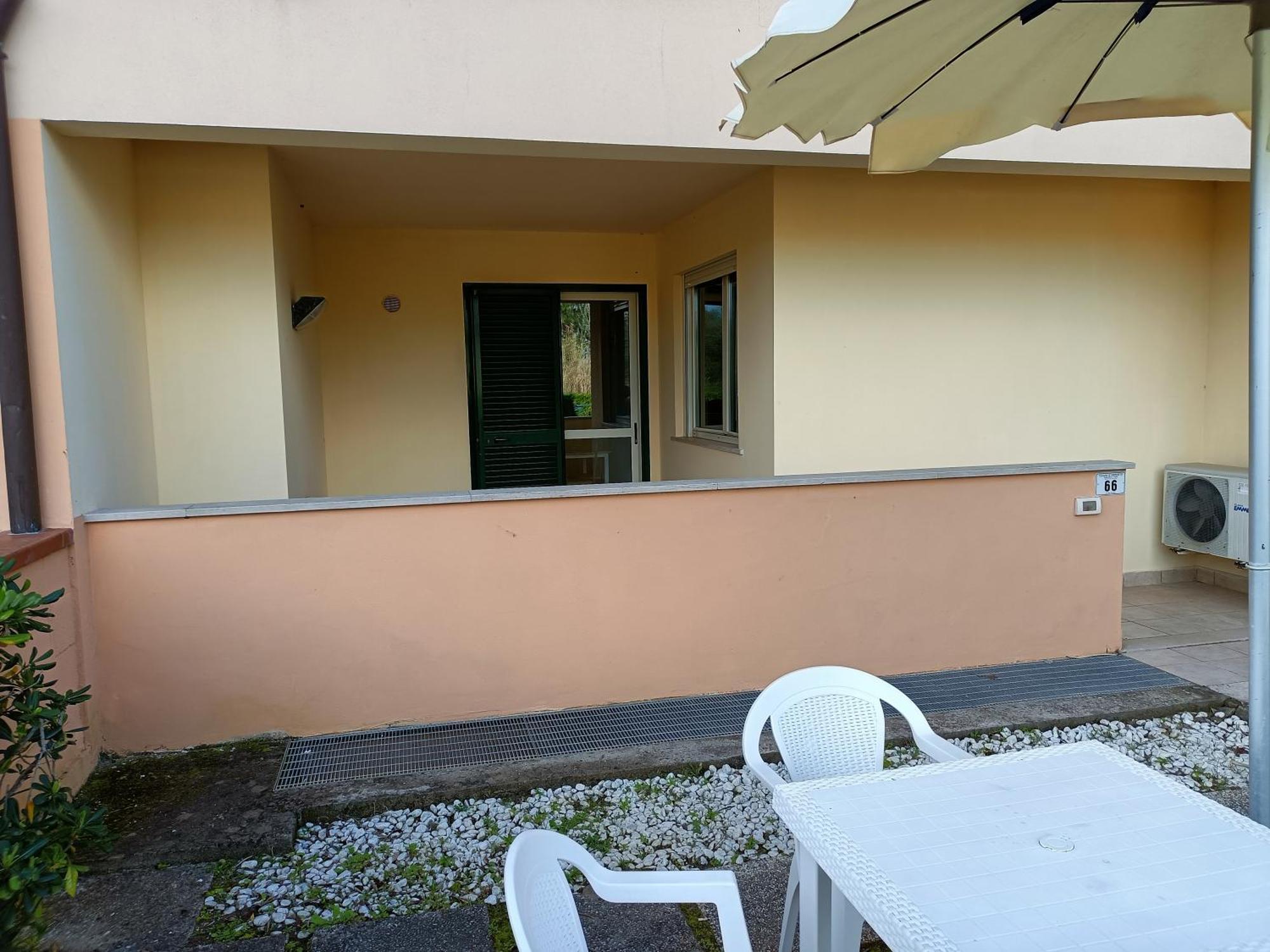 Sofis Servizi Rio Grande Principina a Mare Esterno foto