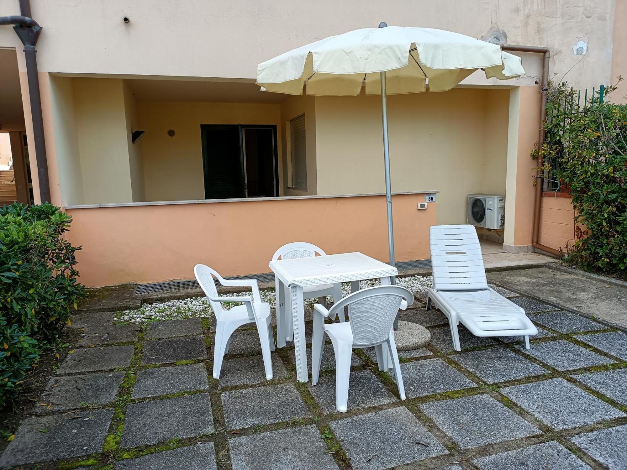 Sofis Servizi Rio Grande Principina a Mare Esterno foto